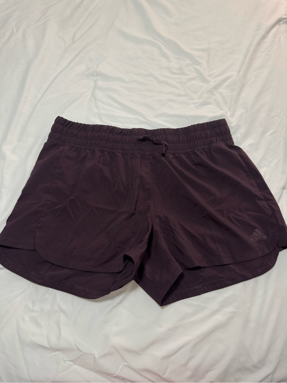 adidas Pacer Bungee Training Shorts - Shadow Maroon